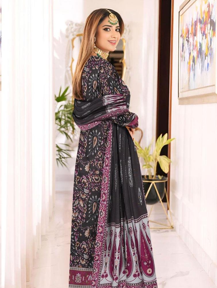 3 Pcs Women's Unstitched Khaddar Printed Suit